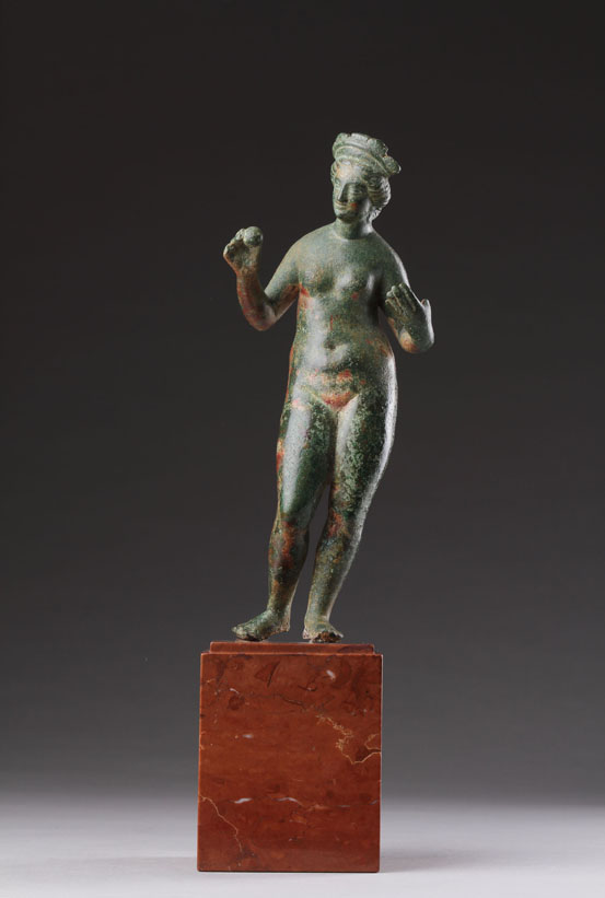 Fine Ancient Roman Bronze Figure of the Nude Venus a Diadem in her Hair 